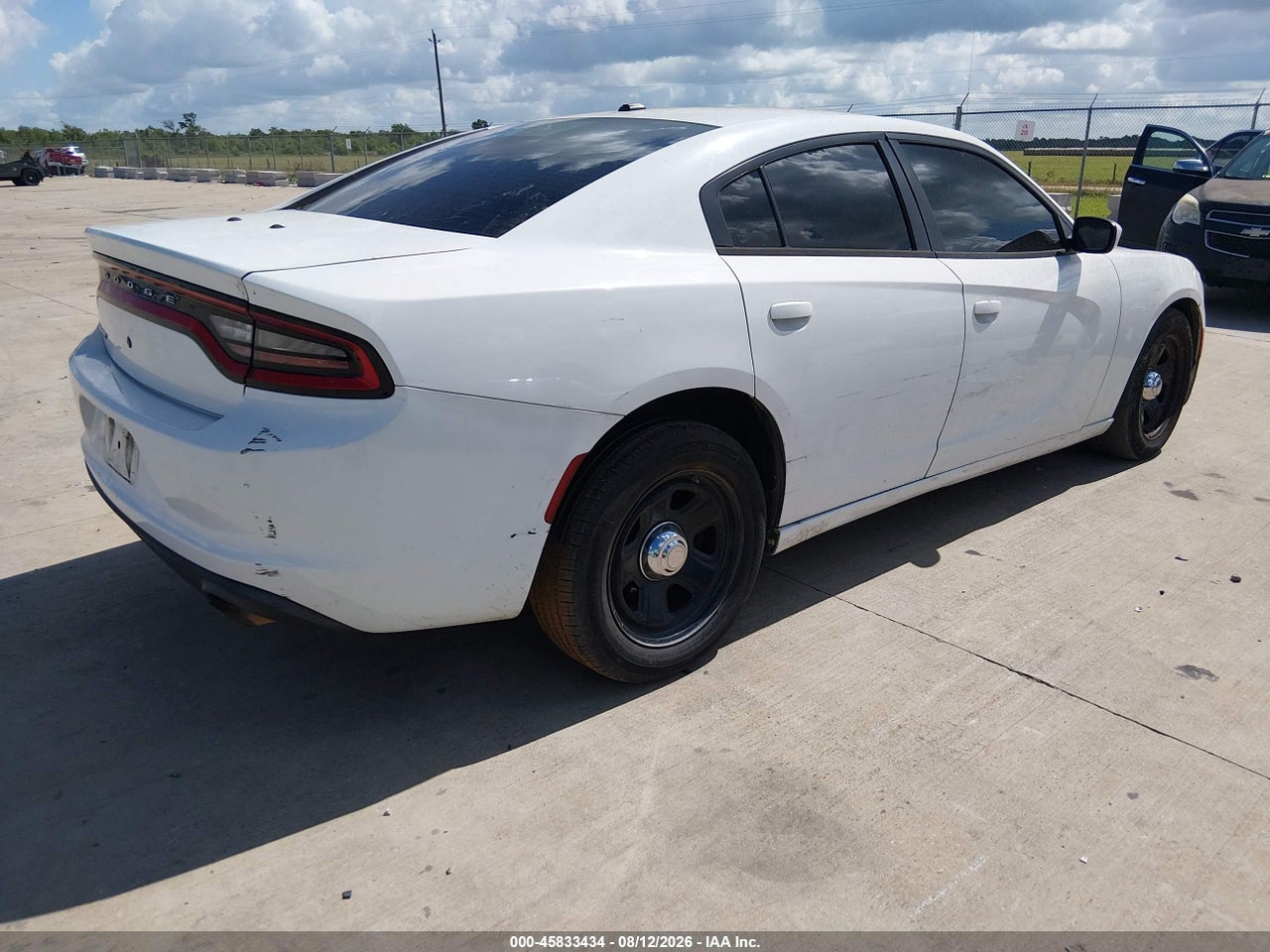 2015 DODGE CHARGER POLICE · 4/11