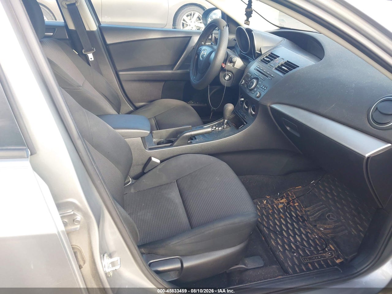 2013 MAZDA MAZDA3 I SV · 5/11