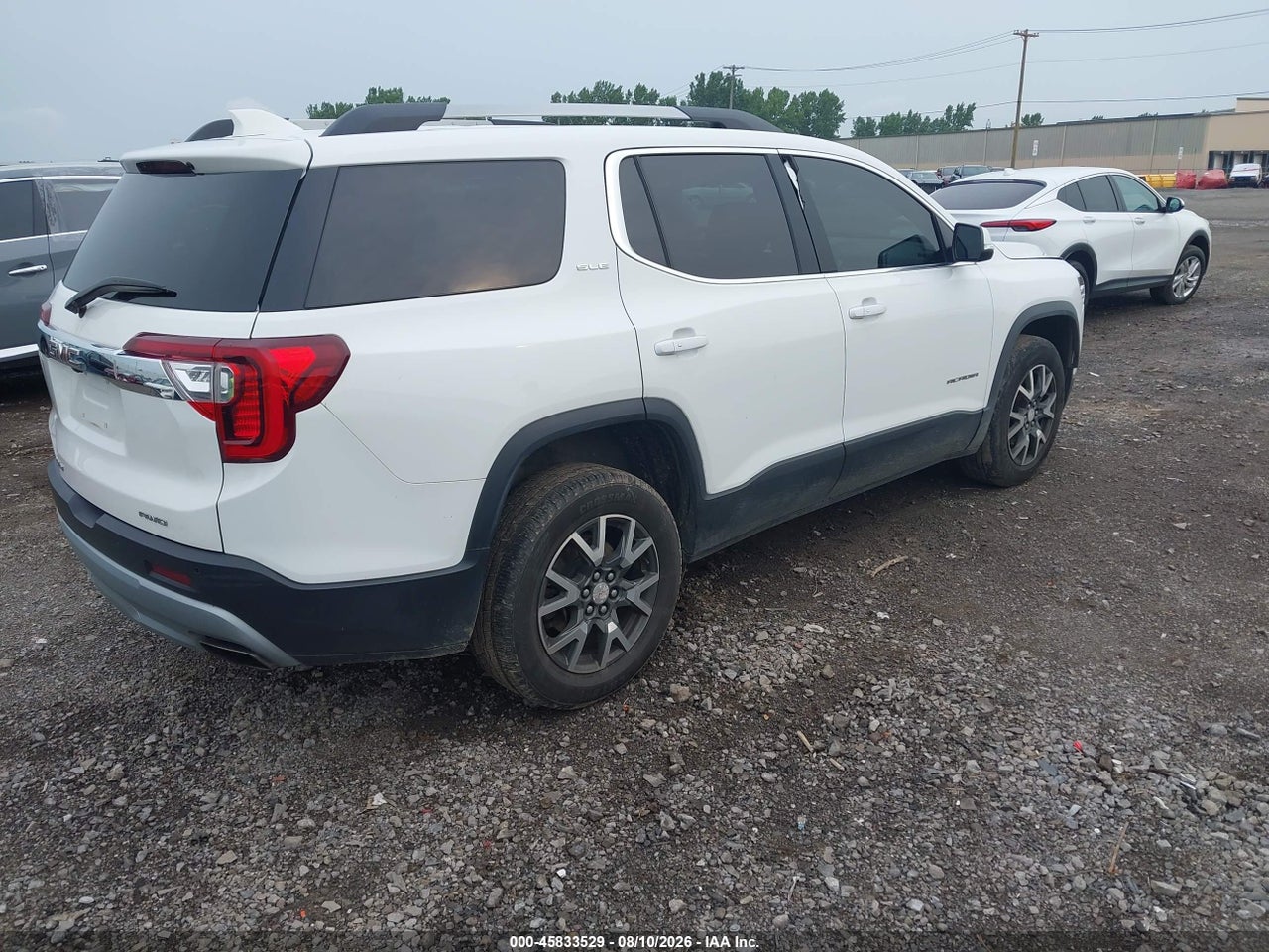 2021 GMC ACADIA AWD SLE · 4/11