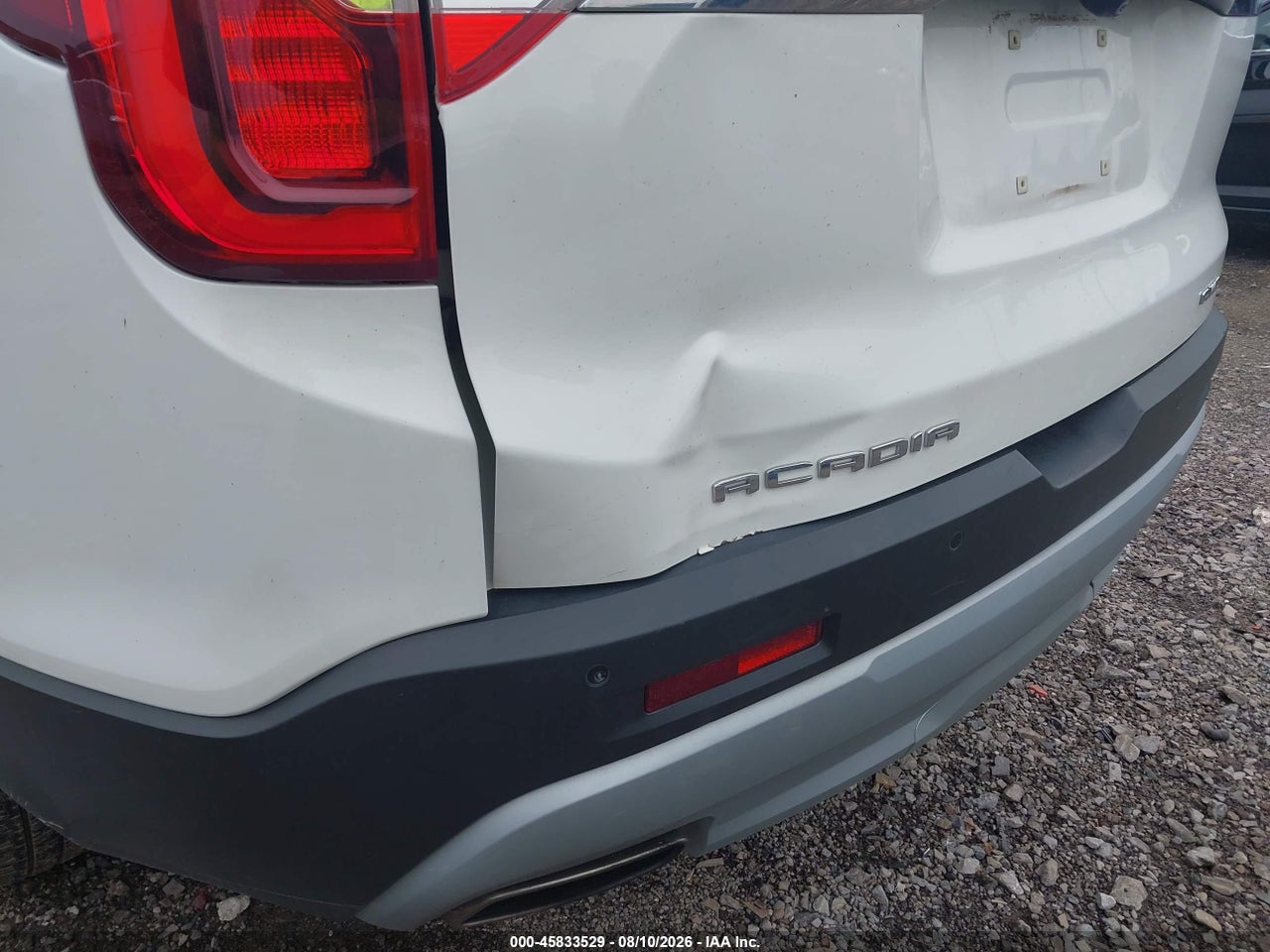 2021 GMC ACADIA AWD SLE · 6/11