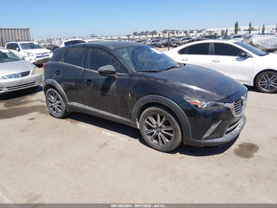 JM1DKDC79H0****** · 2017 MAZDA CX-3 TOURING