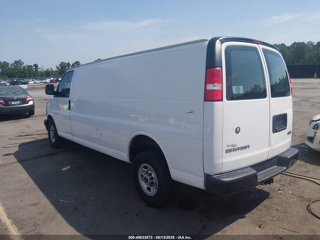 2019 GMC SAVANA 2500 WORK VAN · 3/11
