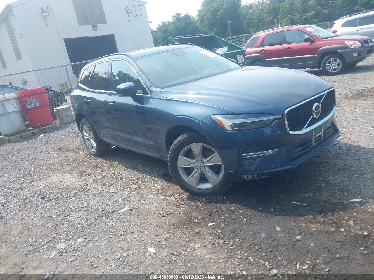 2022 VOLVO XC60 B5 MOMENTUM