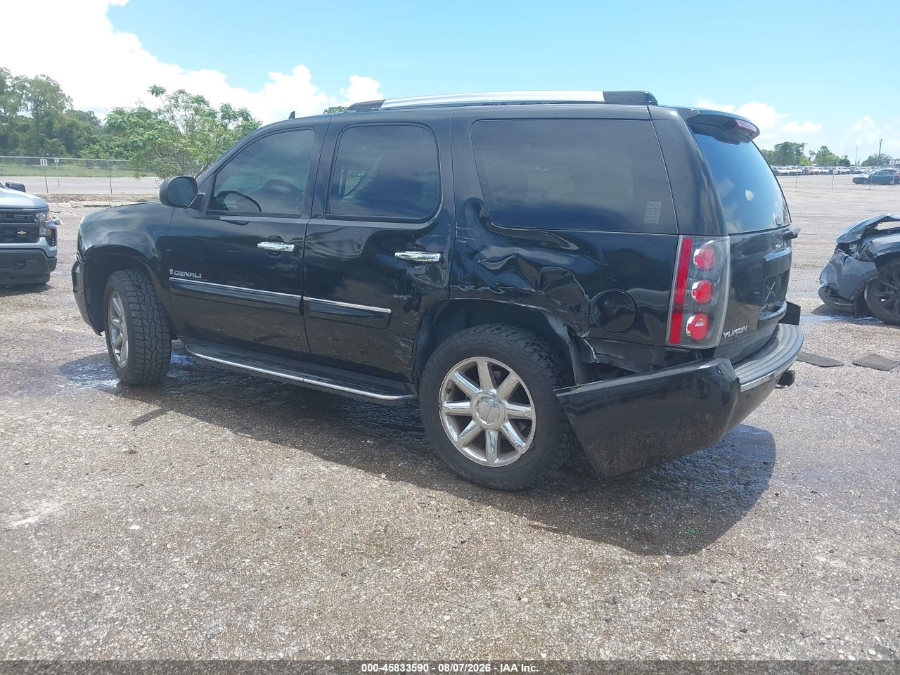 2008 GMC YUKON DENALI · 3/11