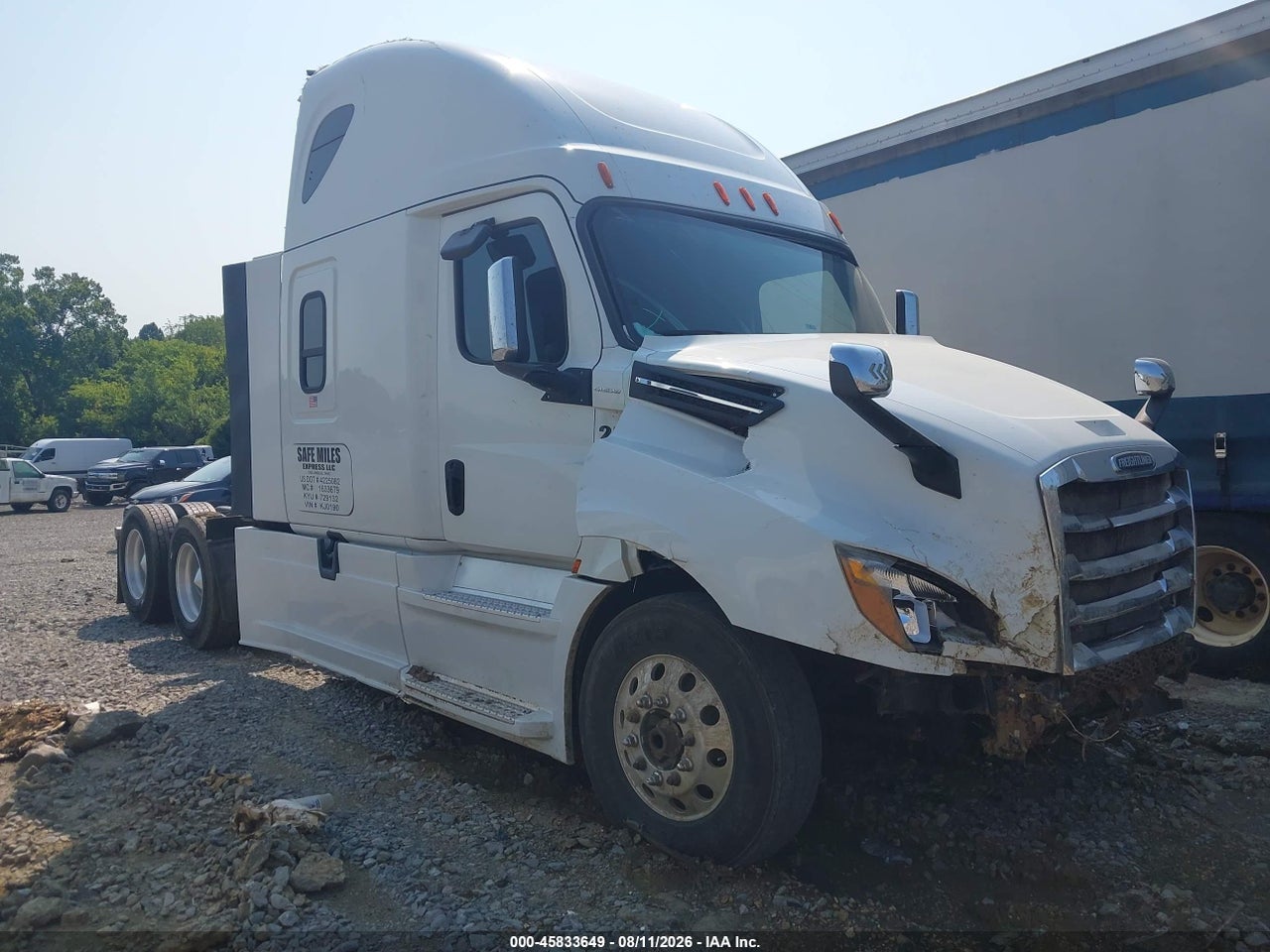 3AKJHHDR1KS****** · 2019 FREIGHTLINER NEW CASCADIA 126