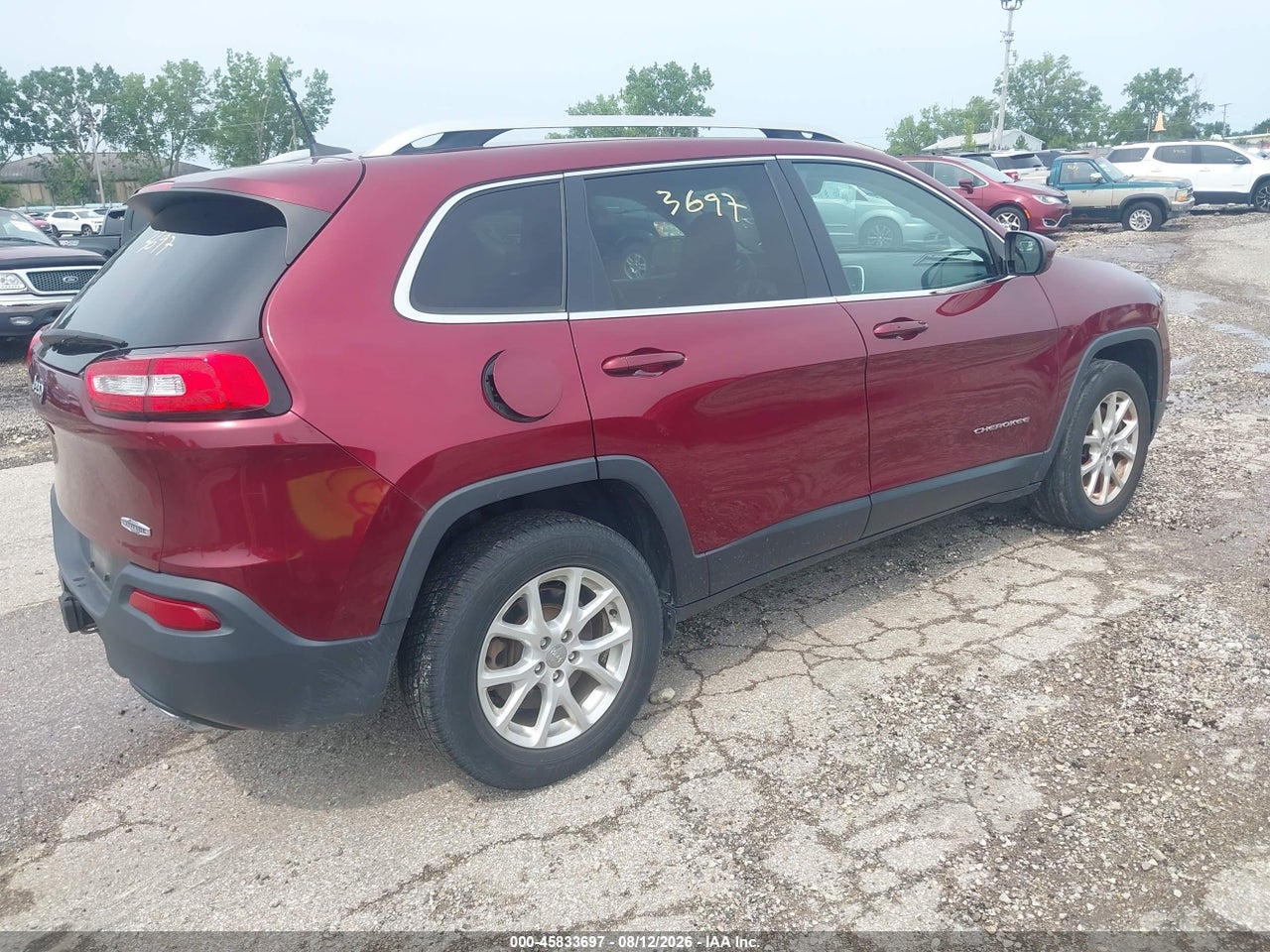 2018 JEEP CHEROKEE LATITUDE PLUS 4X4 · 4/11