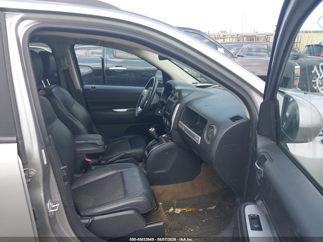 2016 JEEP COMPASS LATITUDE · 5/11
