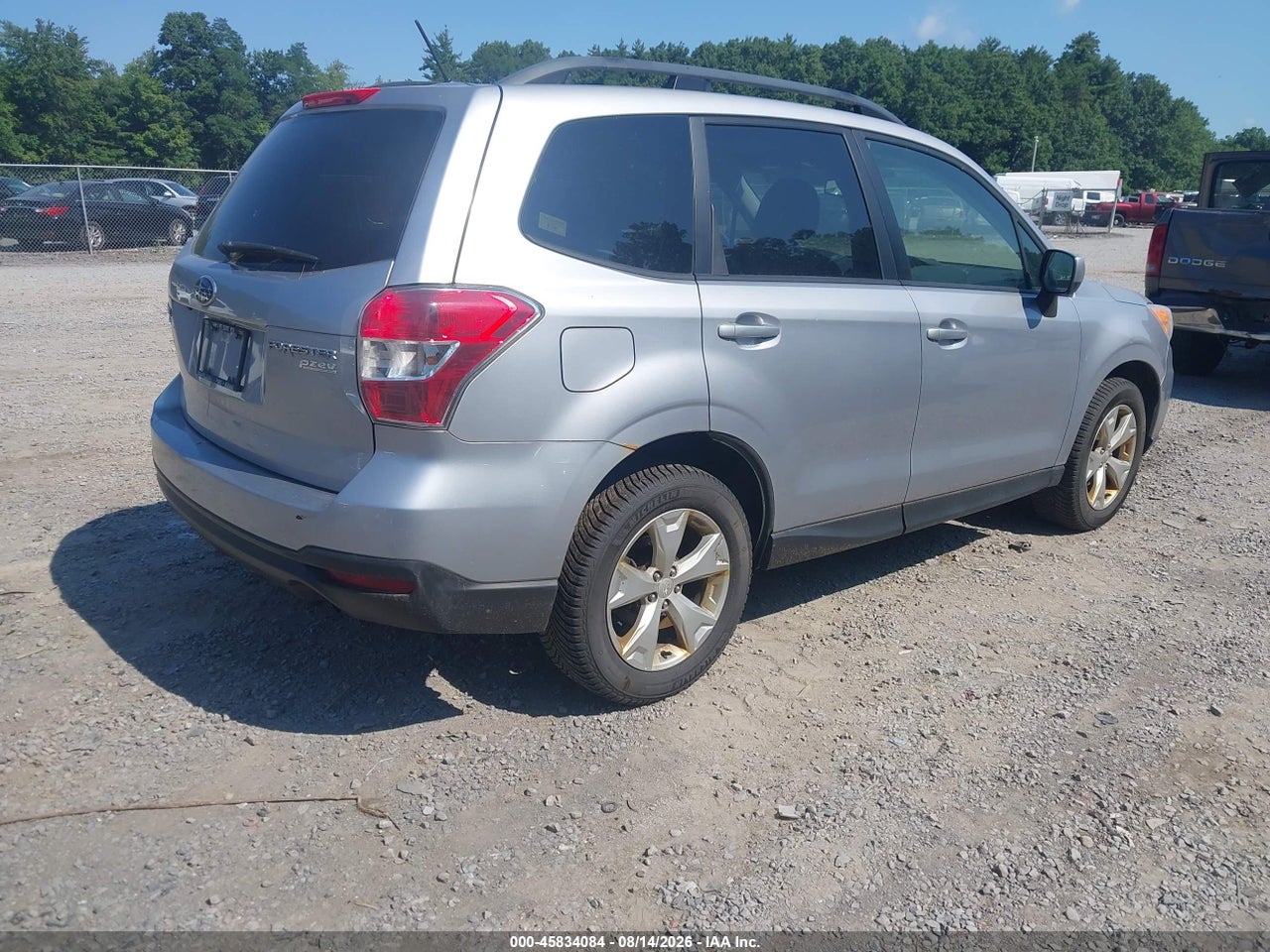 2015 SUBARU FORESTER 2.5I PREMIUM · 4/11