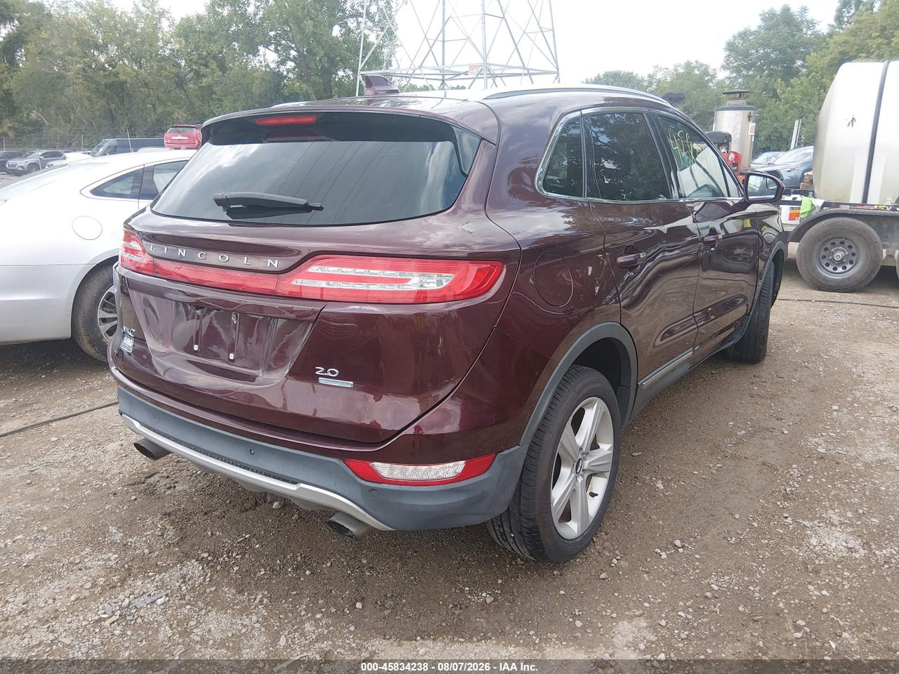 2016 LINCOLN MKC PREMIER · 4/11