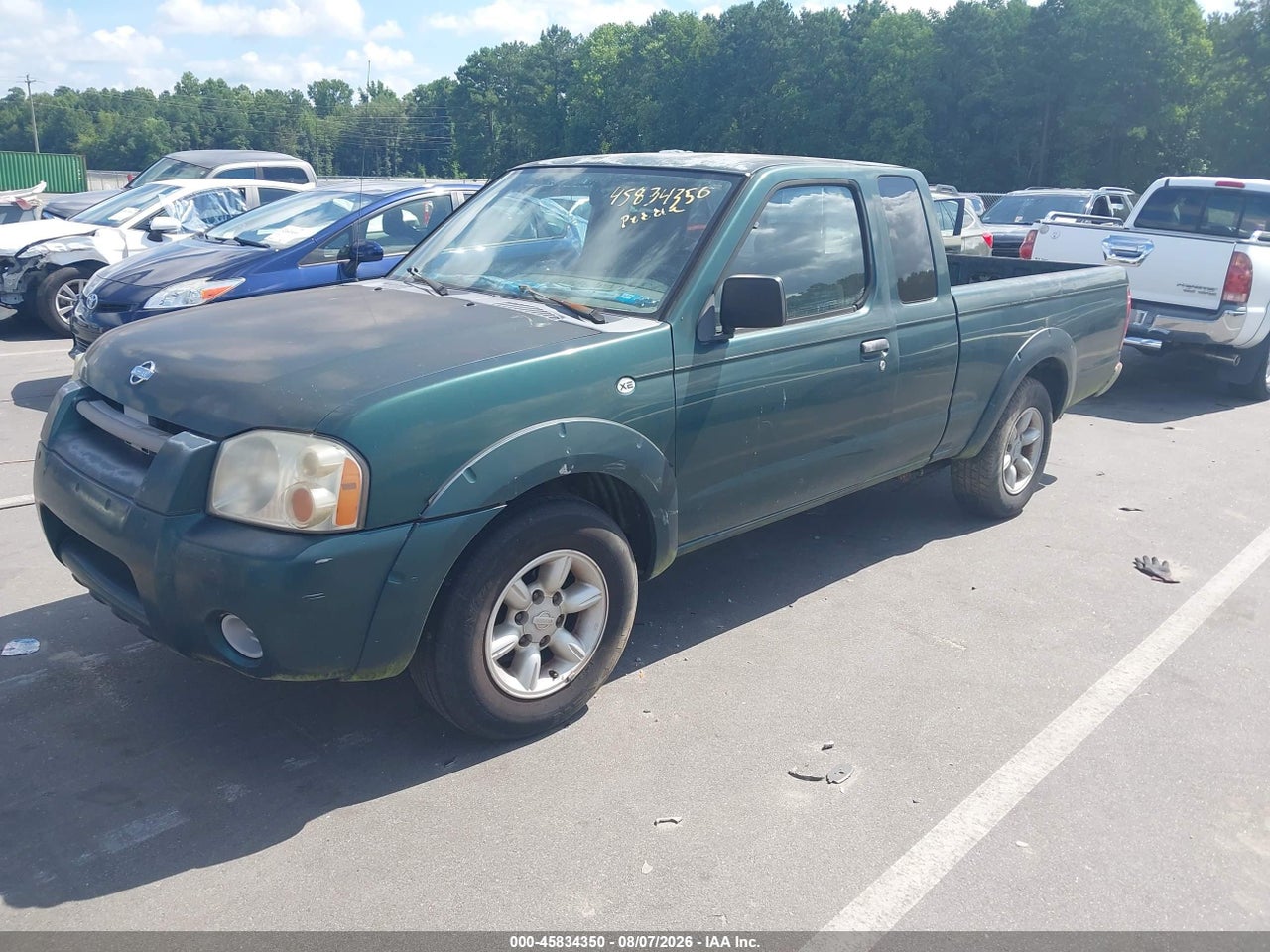 2001 NISSAN FRONTIER XE · 2/10