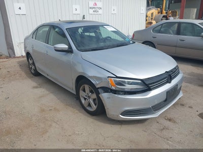 3VW3L7AJ3DM****** · 2013 VOLKSWAGEN JETTA 2.0L TDI
