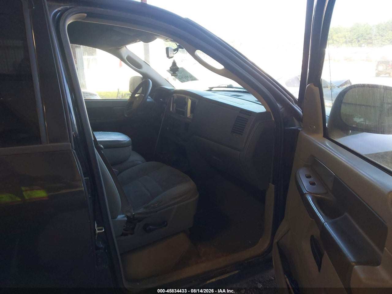 2008 DODGE RAM 1500 SLT · 5/11