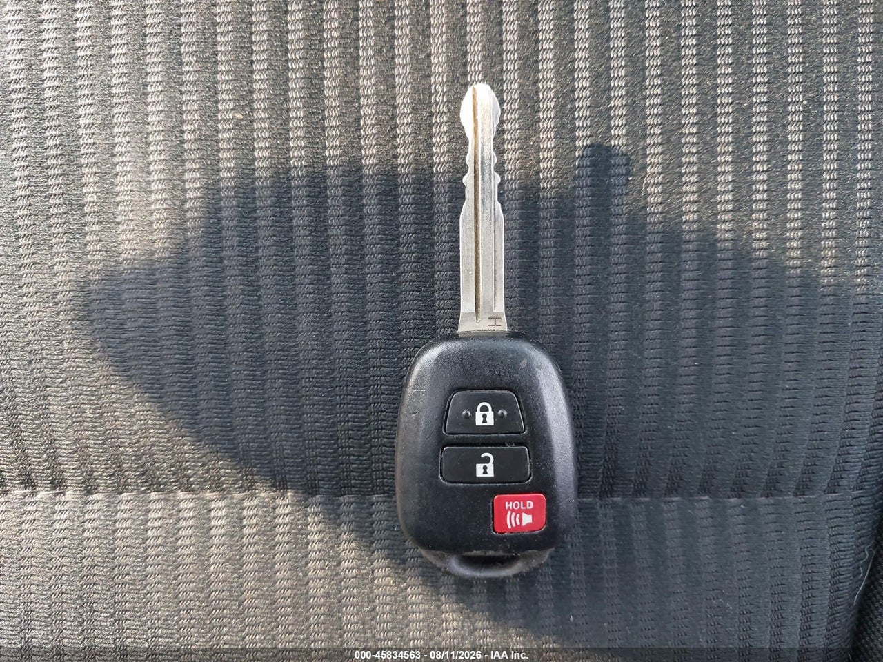 2T3BFREV8JW****** · 2018 TOYOTA RAV4 LE · 11/11