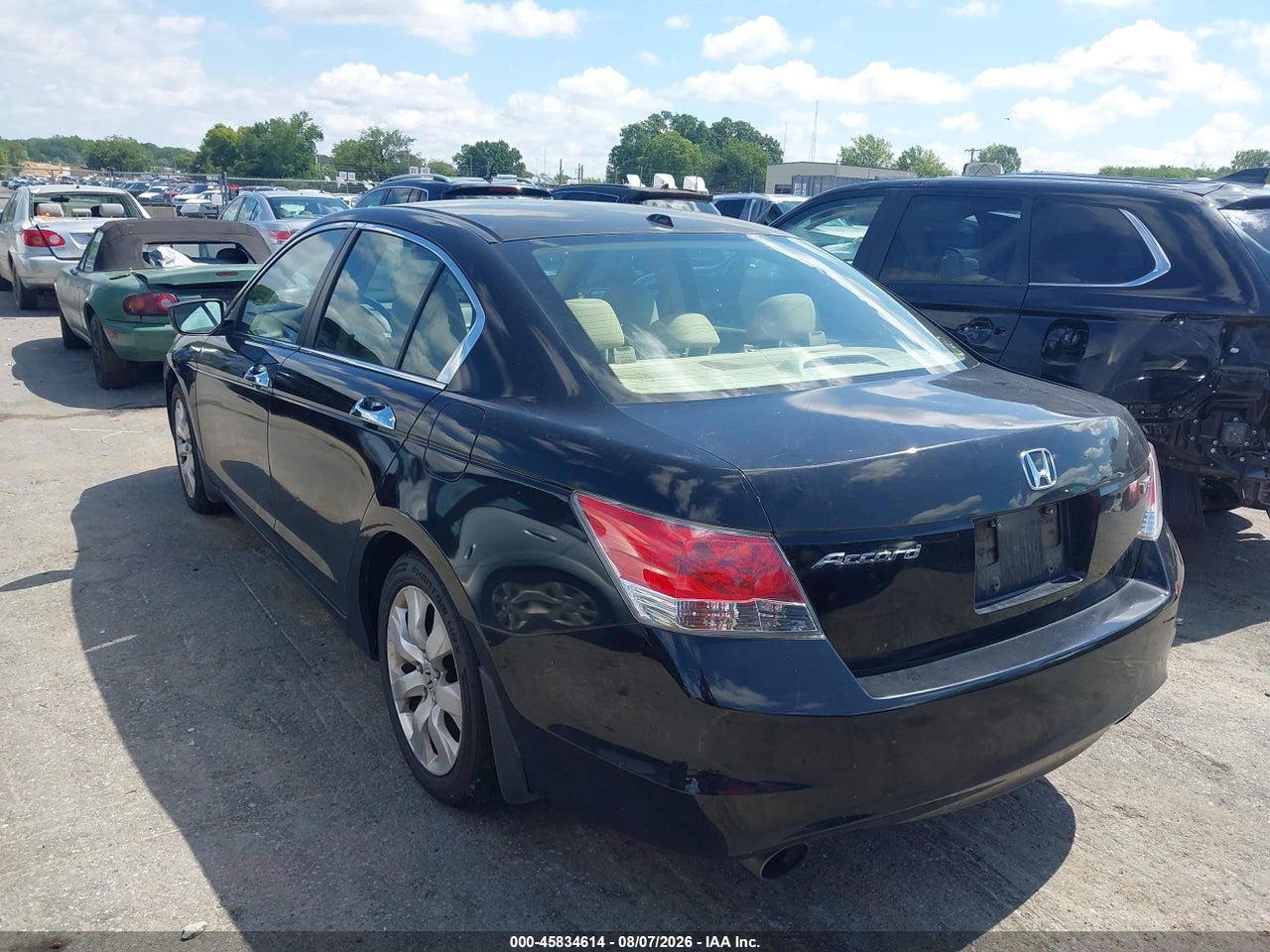 5KBCP3F81AB****** · 2010 HONDA ACCORD 3.5 EX-L · 3/11