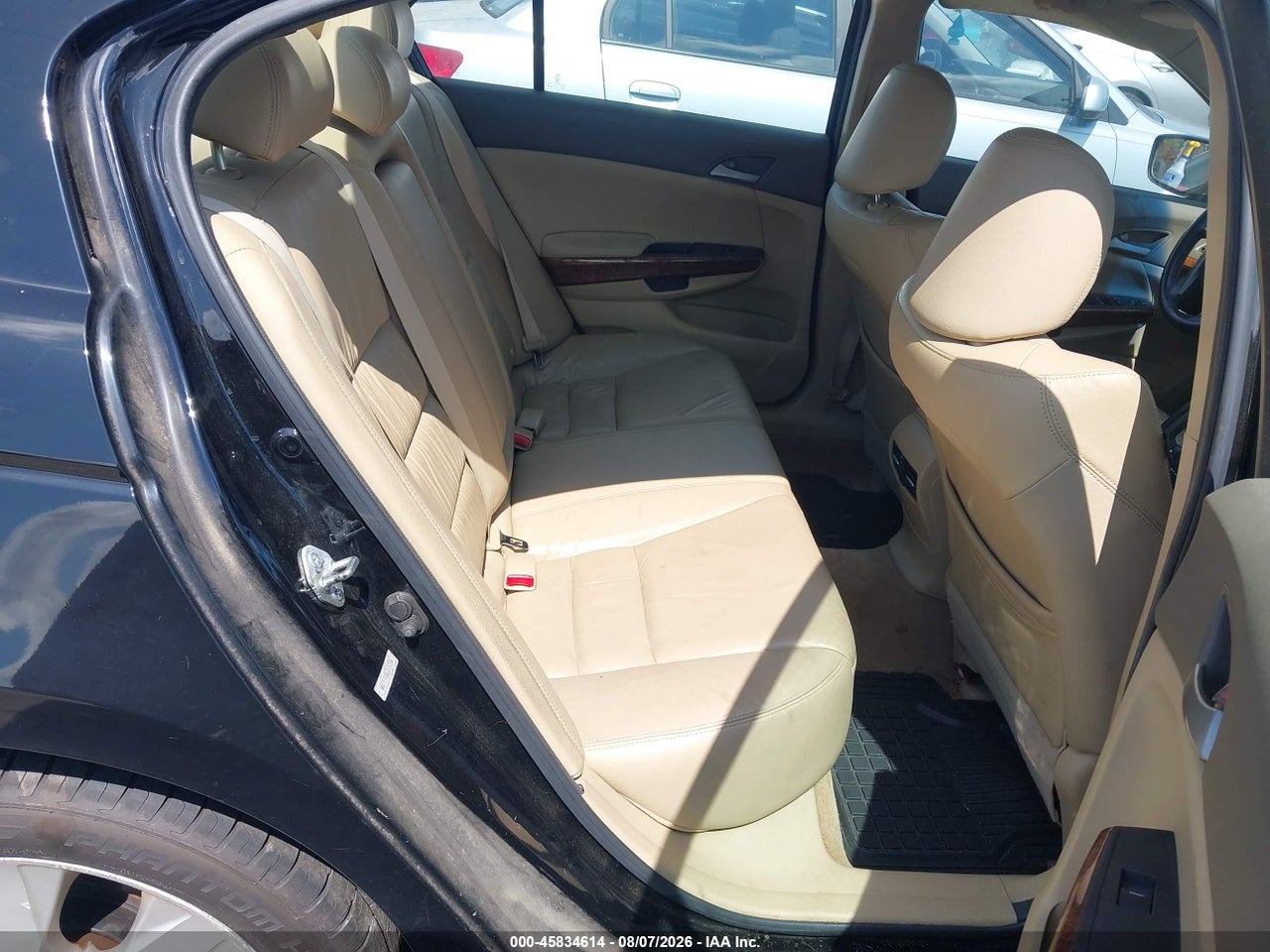 5KBCP3F81AB****** · 2010 HONDA ACCORD 3.5 EX-L · 8/11