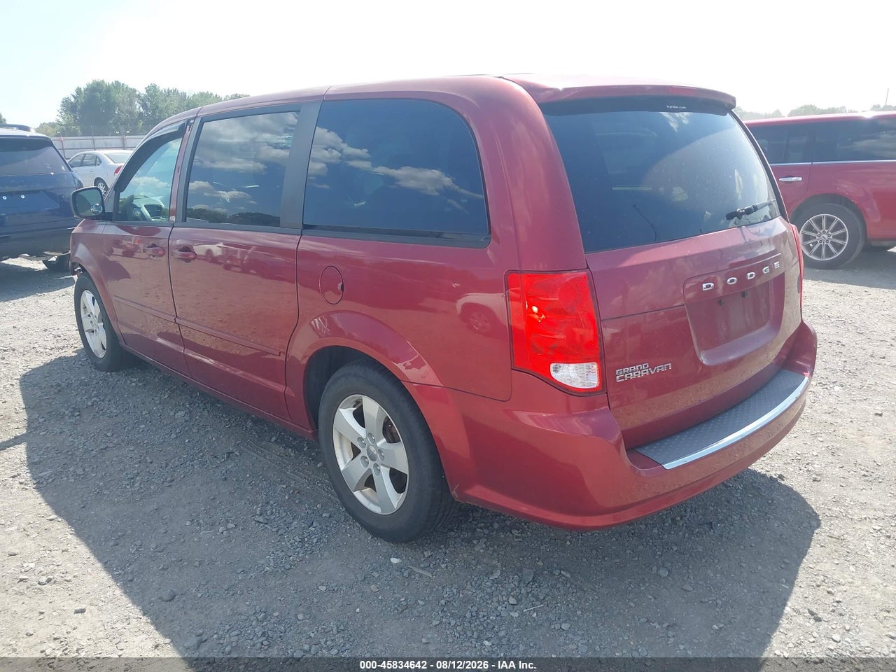 2016 DODGE GRAND CARAVAN SE · 3/11