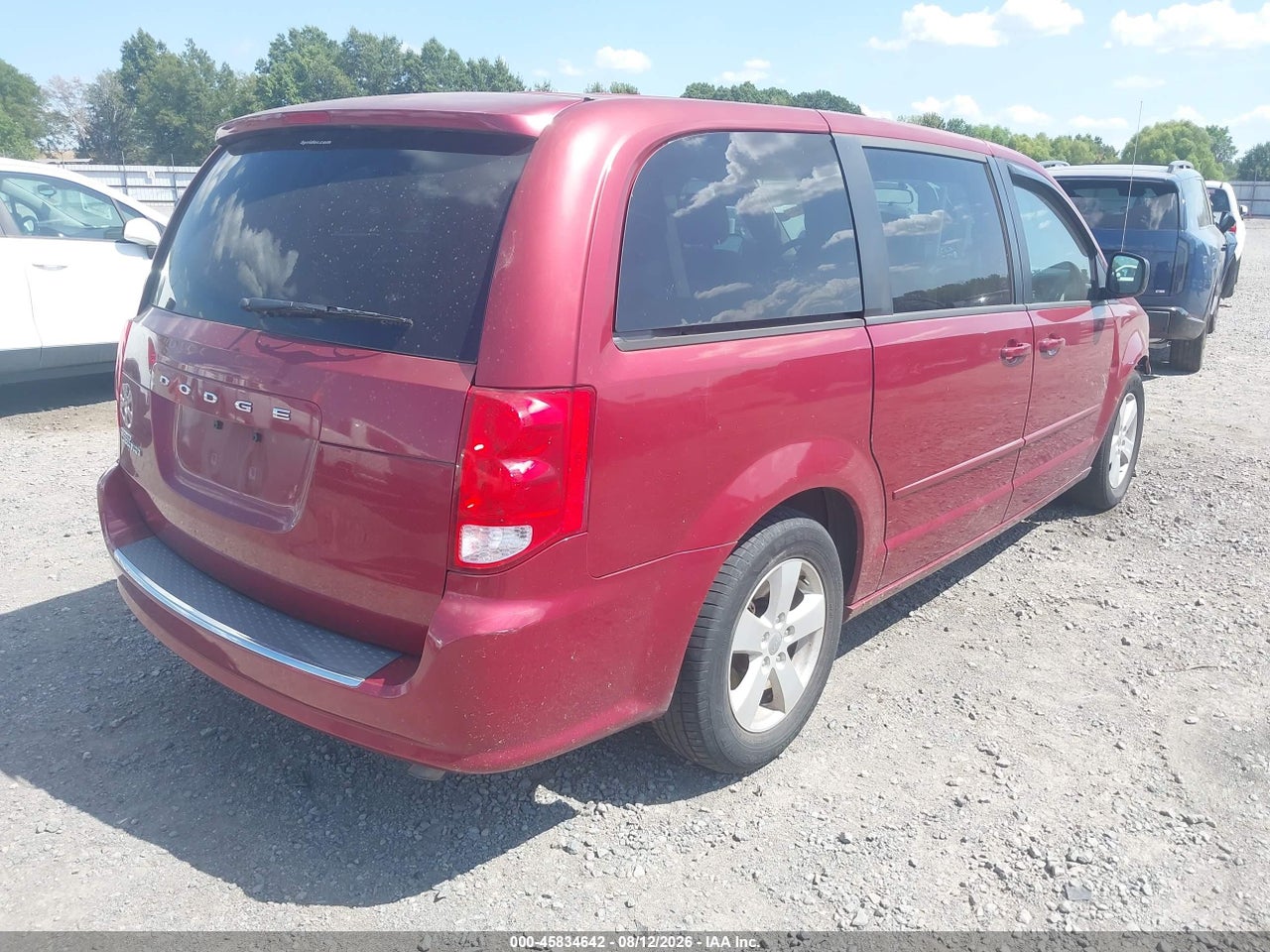2016 DODGE GRAND CARAVAN SE · 4/11