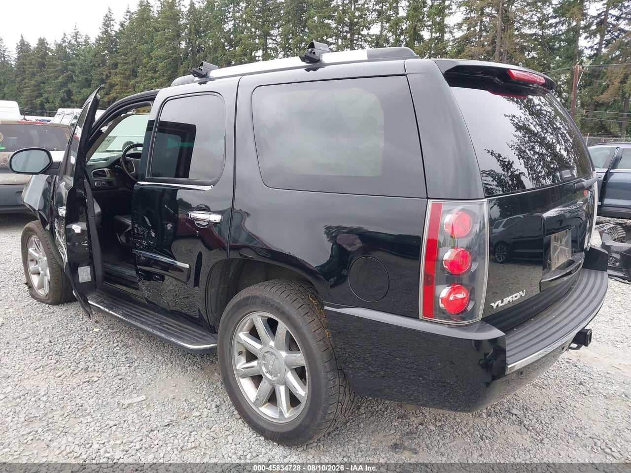 2008 GMC YUKON DENALI · 3/11