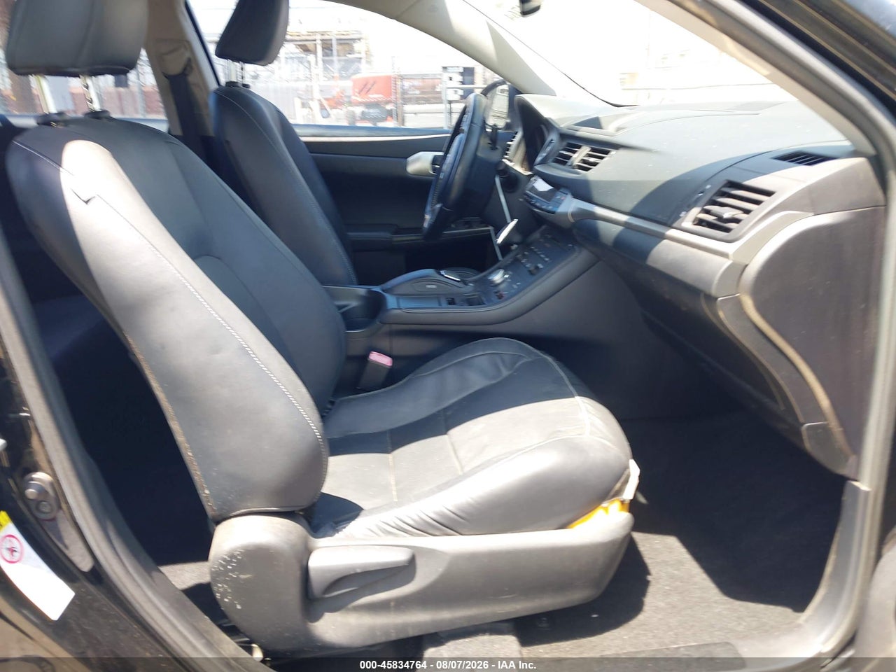 2012 LEXUS CT 200H PREMIUM · 5/11