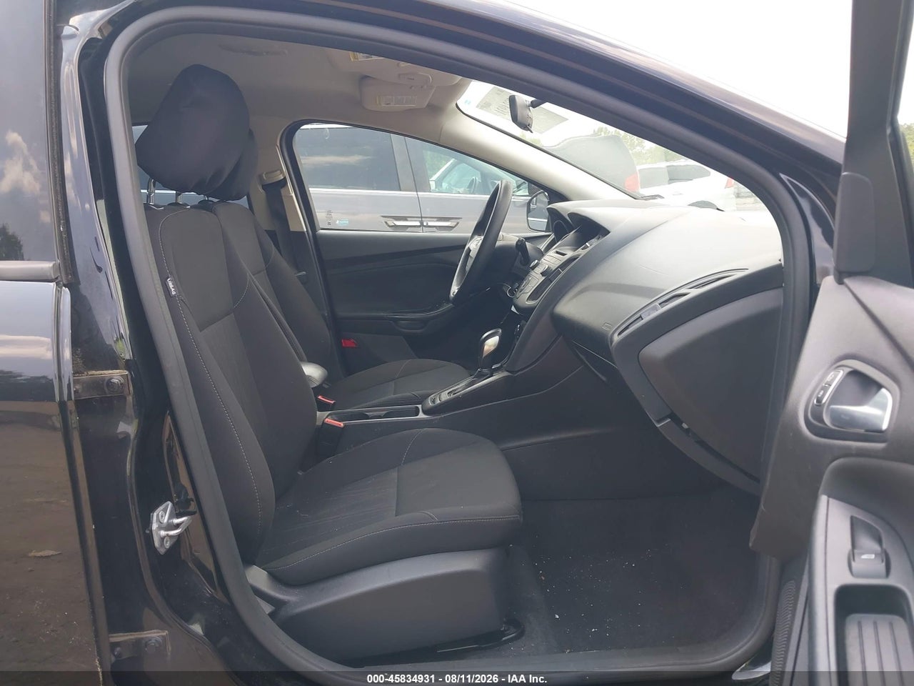 1FADP3K23HL****** · 2017 FORD FOCUS SE · 5/11