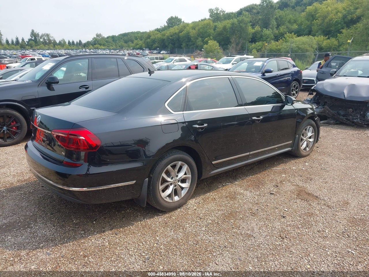 2017 VOLKSWAGEN PASSAT 1.8T S · 4/11