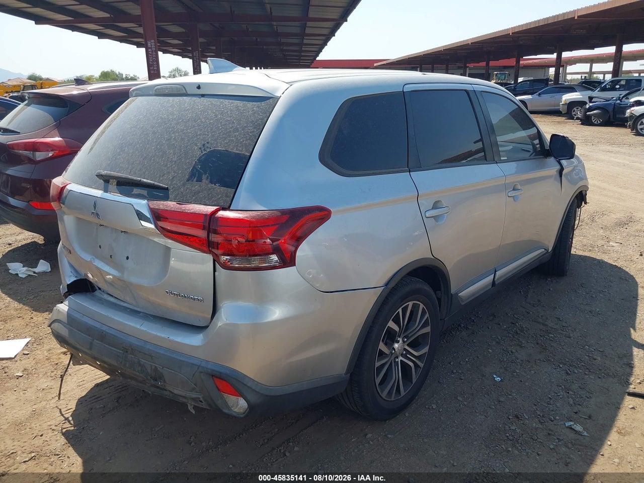 2018 MITSUBISHI OUTLANDER ES · 4/11
