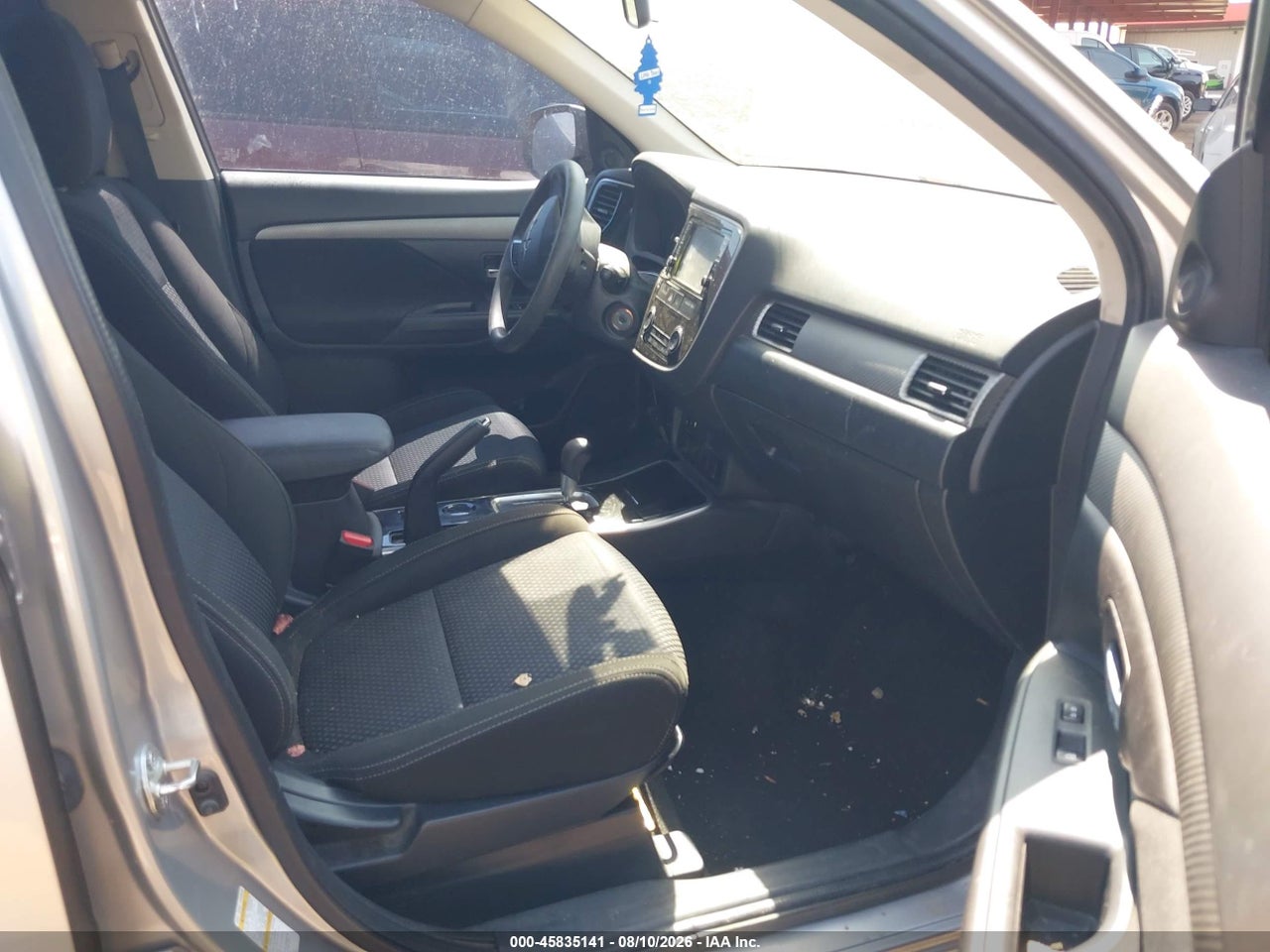 2018 MITSUBISHI OUTLANDER ES · 5/11
