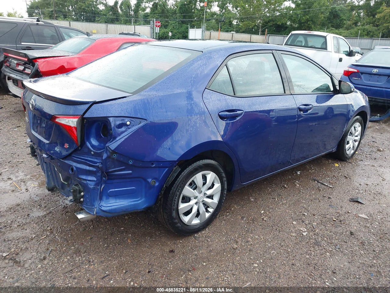 2015 TOYOTA COROLLA S · 4/11