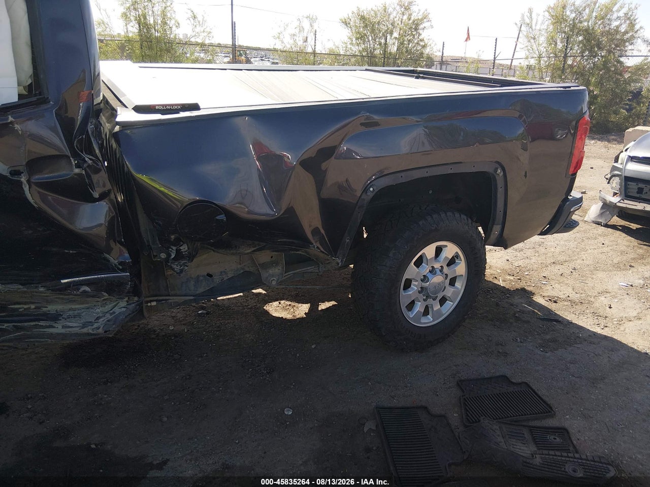 2015 GMC SIERRA 2500HD SLT · 6/11