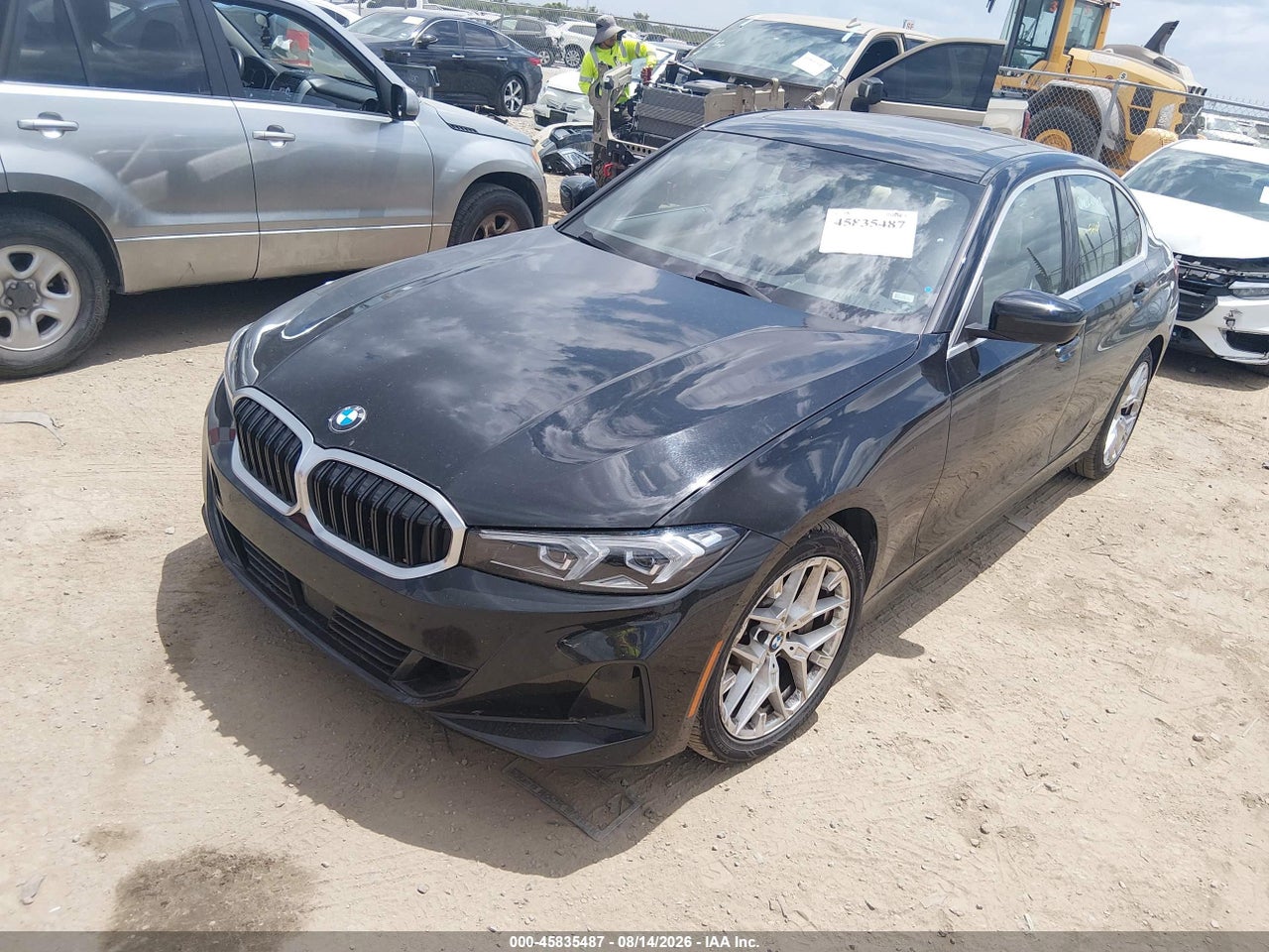2025 BMW 330I   · 2/11