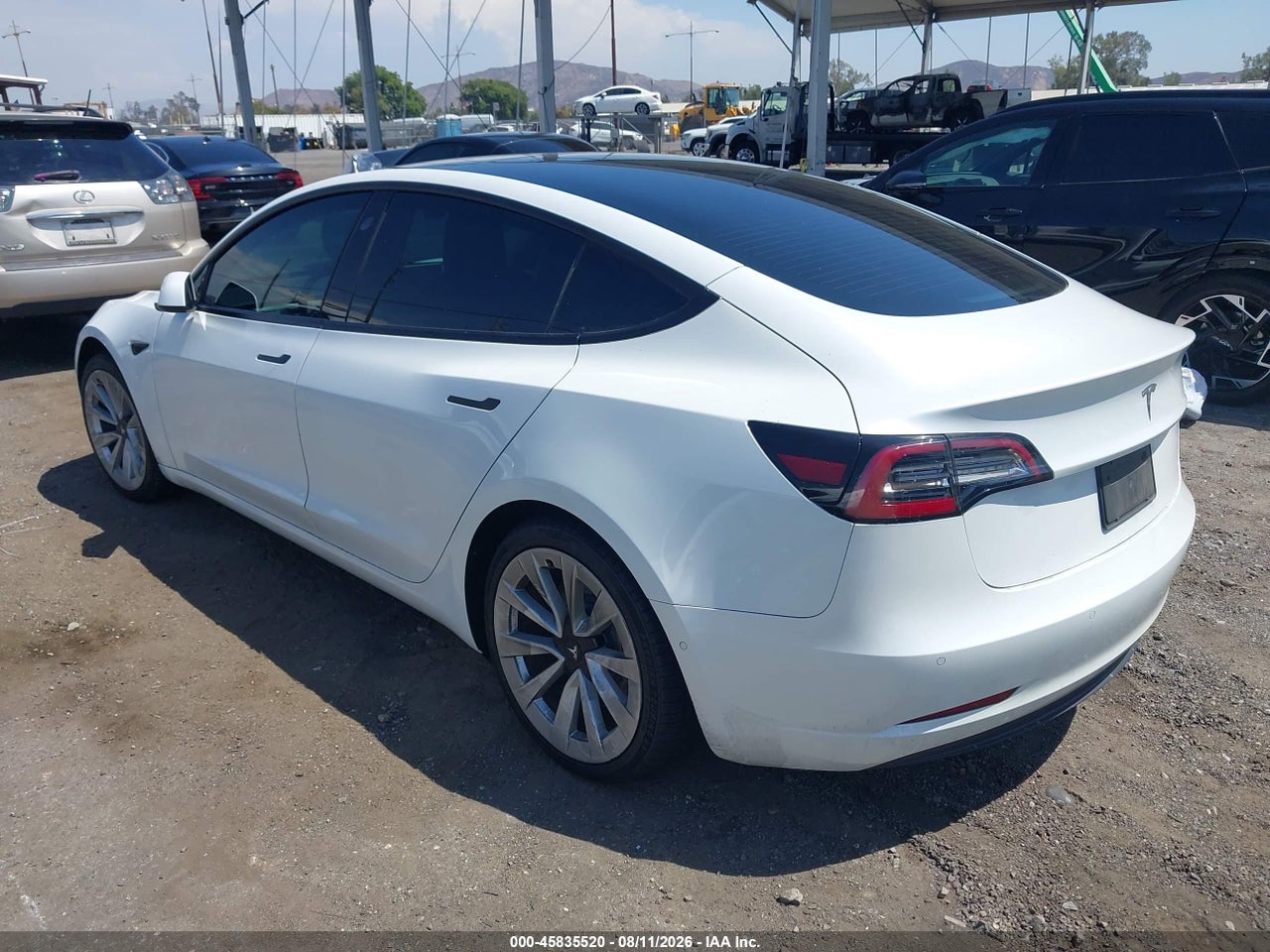 2021 TESLA MODEL 3 STANDARD RANGE PLUS REAR-WHEEL DRIVE · 3/9