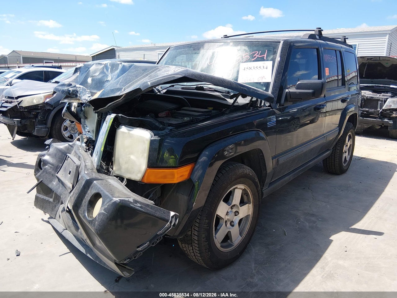 2009 JEEP COMMANDER SPORT · 2/11