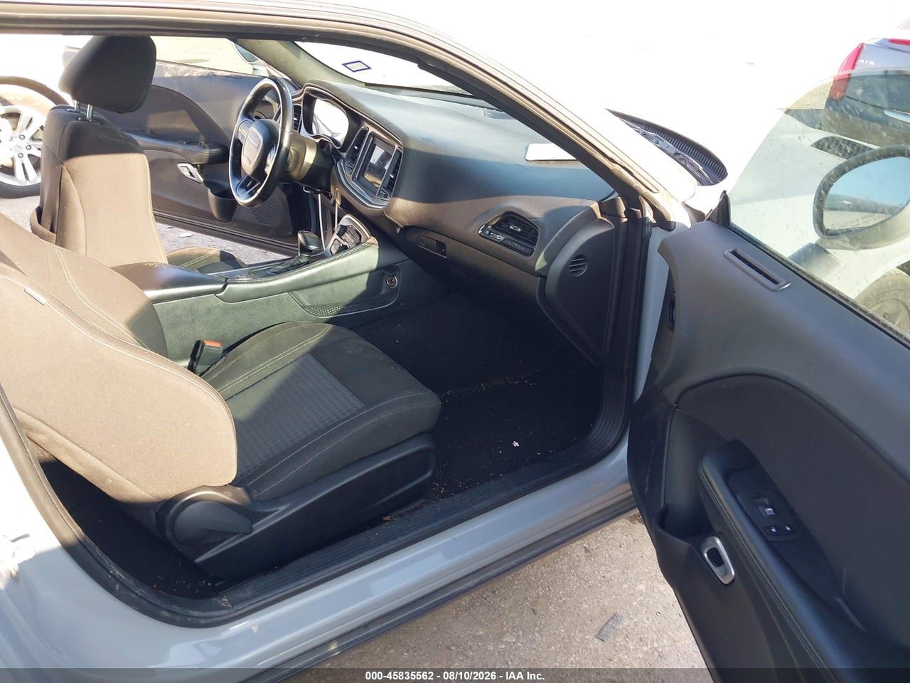 2020 DODGE CHALLENGER SXT · 5/11