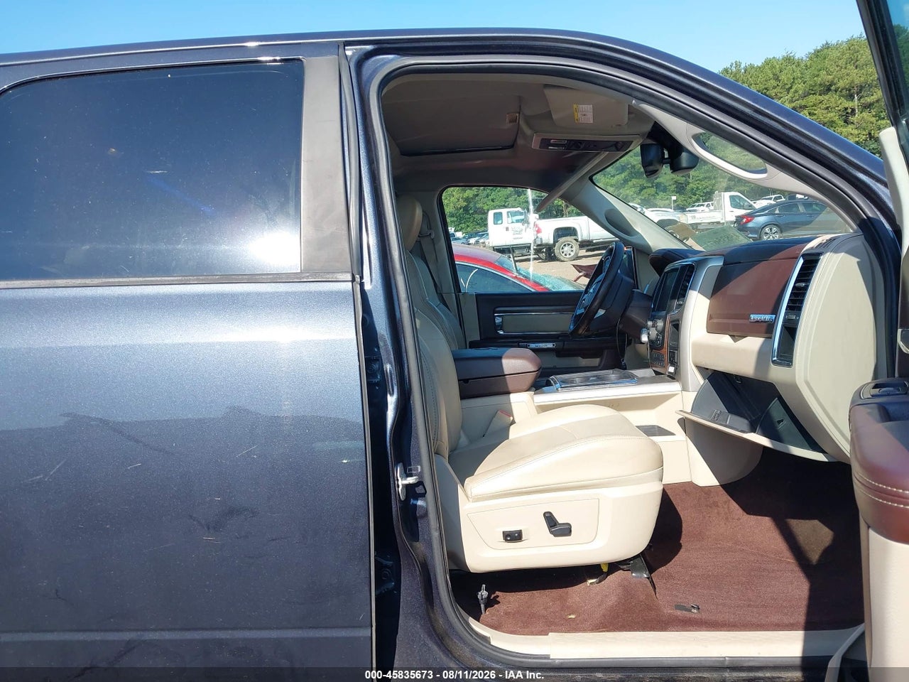 2015 RAM 1500 LARAMIE · 5/11