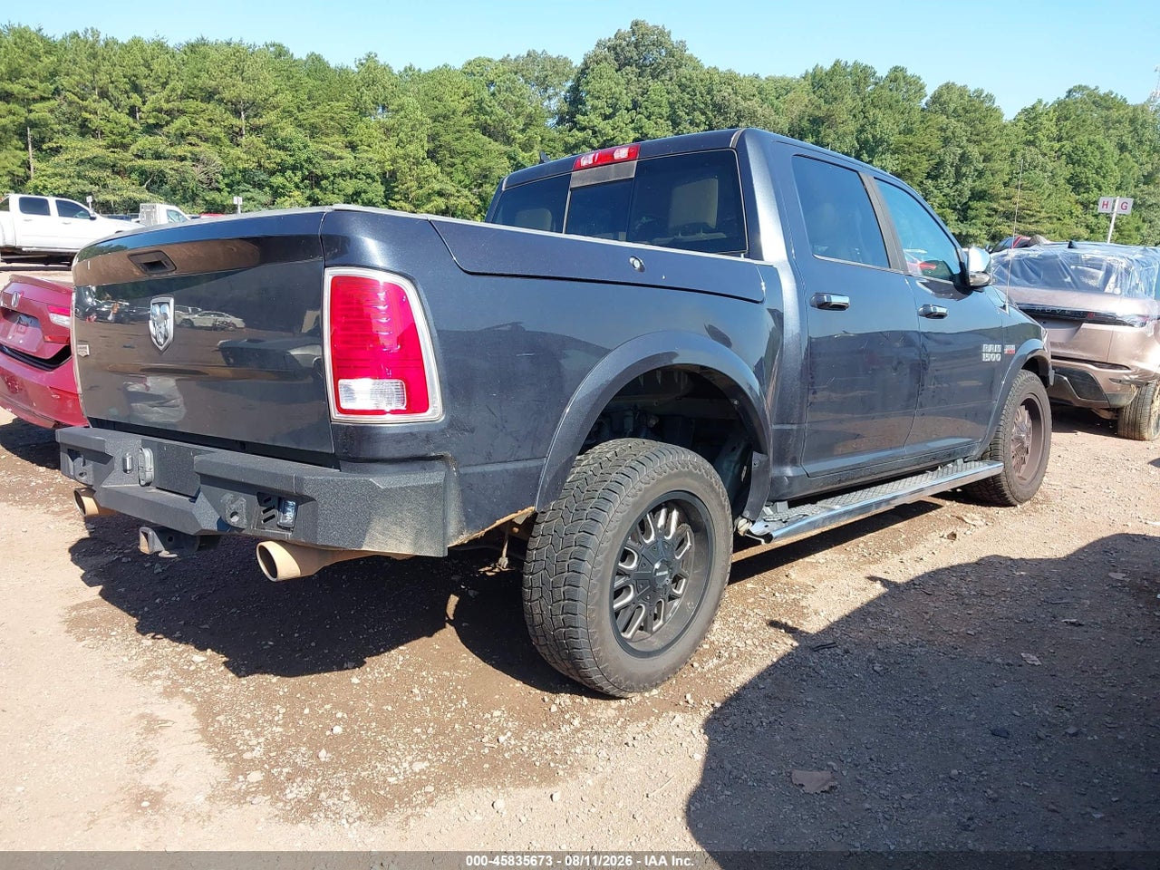 2015 RAM 1500 LARAMIE · 4/11