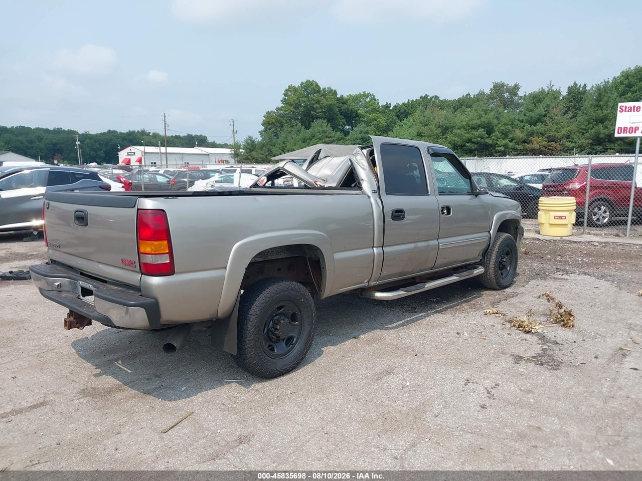 2001 GMC SIERRA 2500HD SLE · 4/11