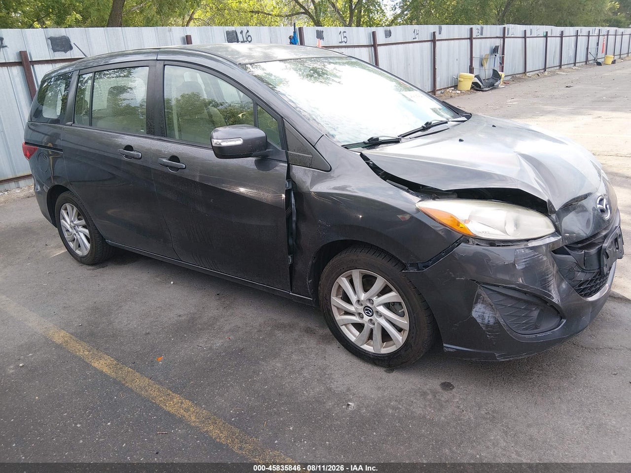 JM1CW2BL5E0****** · 2014 MAZDA MAZDA5 SPORT