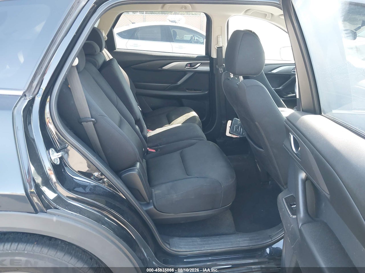 JM3TCBBY0H0****** · 2017 MAZDA CX-9 SPORT · 8/11