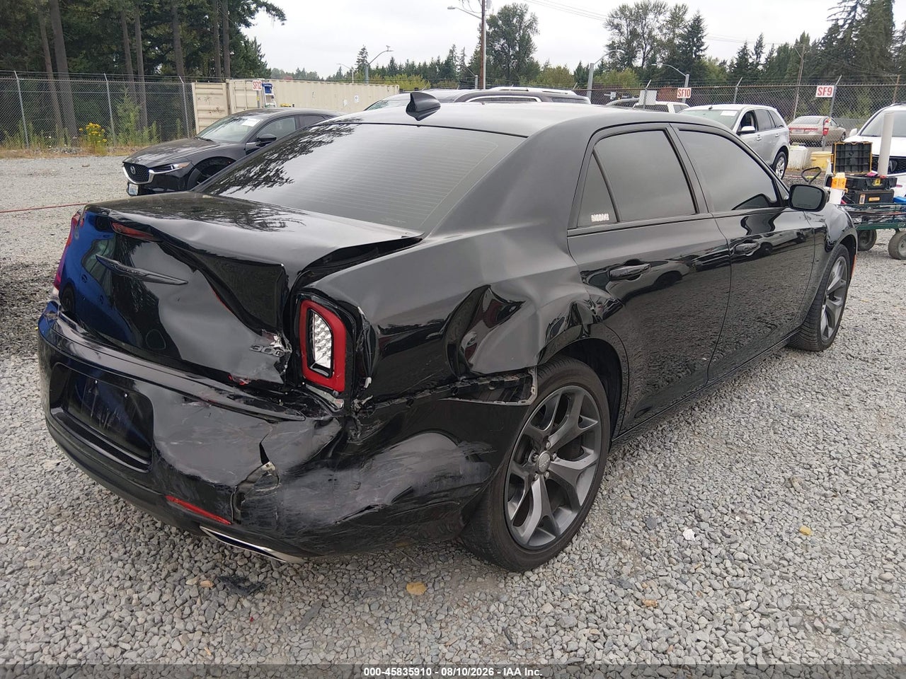 2020 CHRYSLER 300 TOURING · 4/11