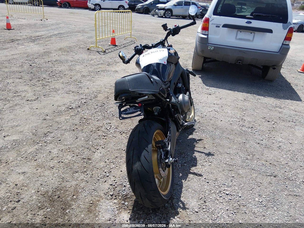 2025 YAMAHA MTM890 · 6/11