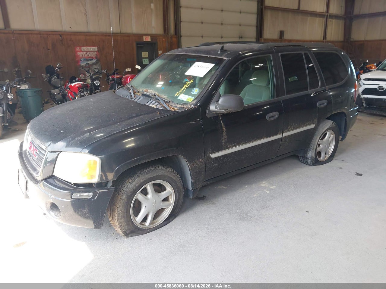 2008 GMC ENVOY SLE · 2/11
