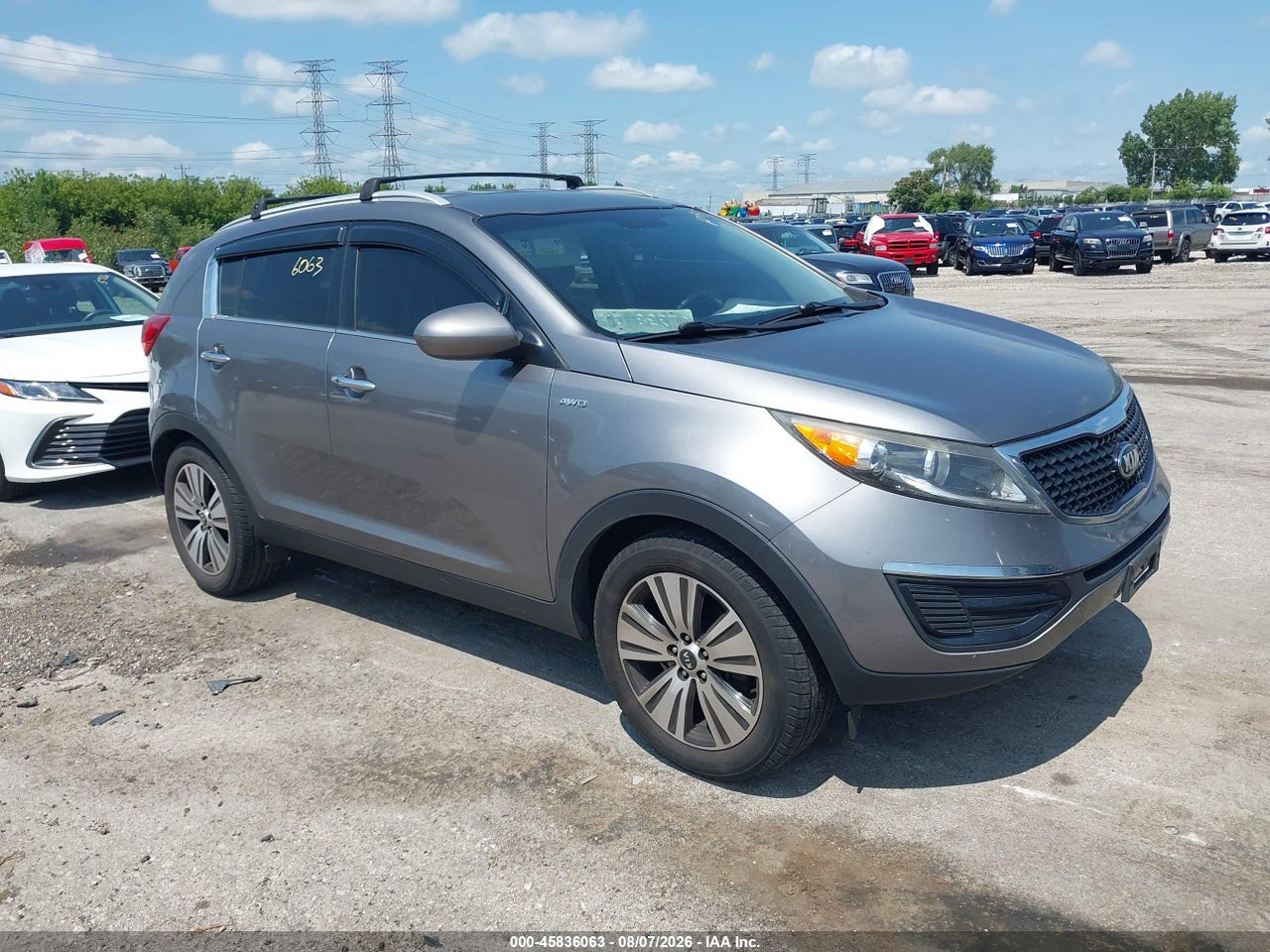 KNDPCCAC8G7****** · 2016 KIA SPORTAGE EX