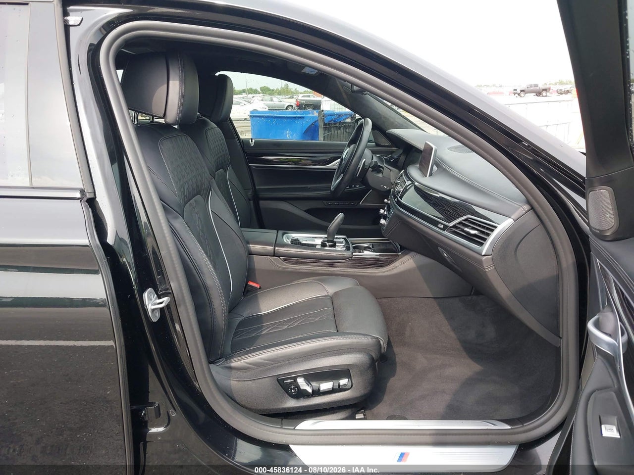 2022 BMW 750 I XDRIVE · 5/11