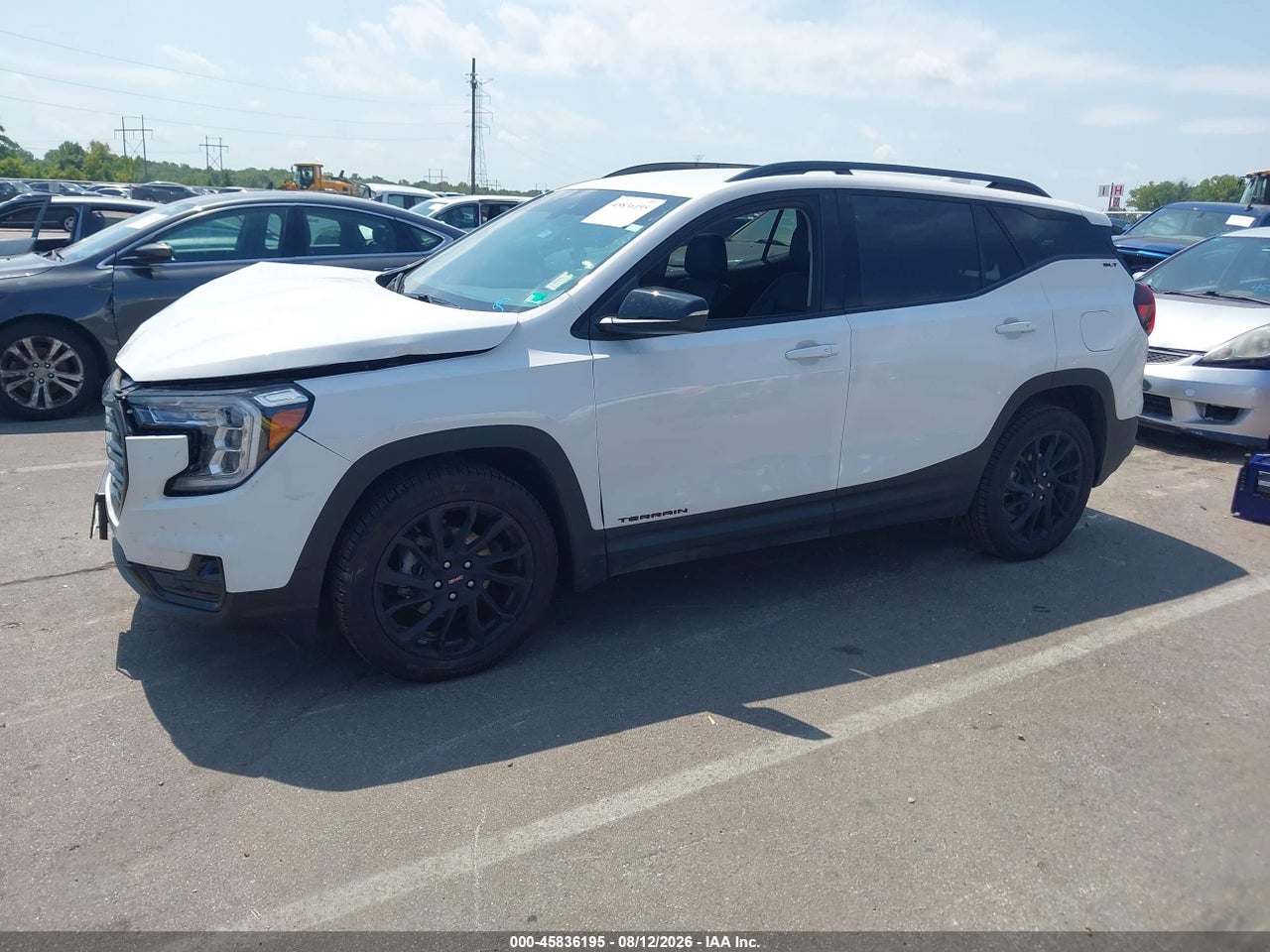 2023 GMC TERRAIN FWD SLT · 2/11