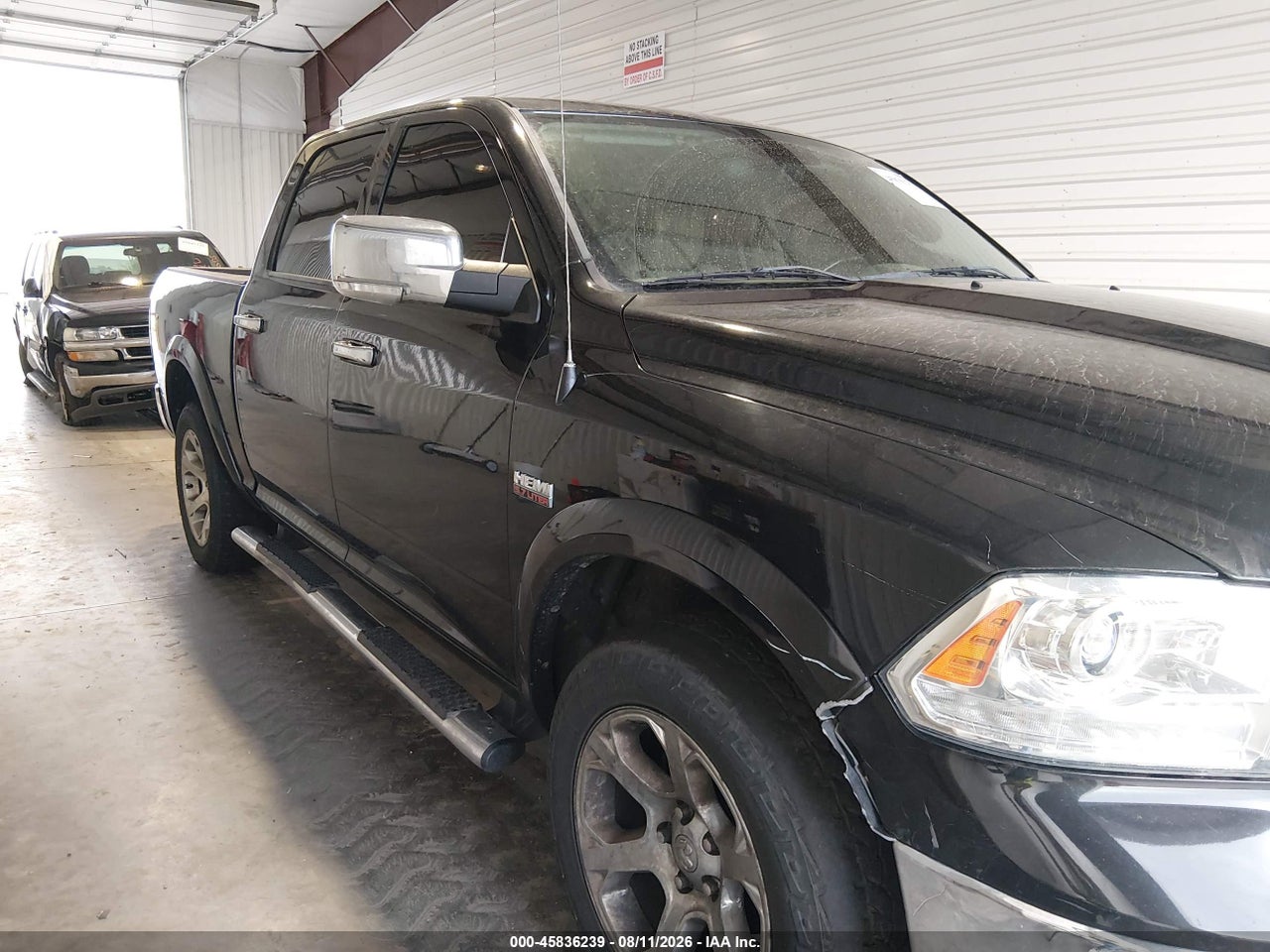 1C6RR7NT6HS****** · 2017 RAM 1500 LARAMIE  4X4 5'7 BOX
