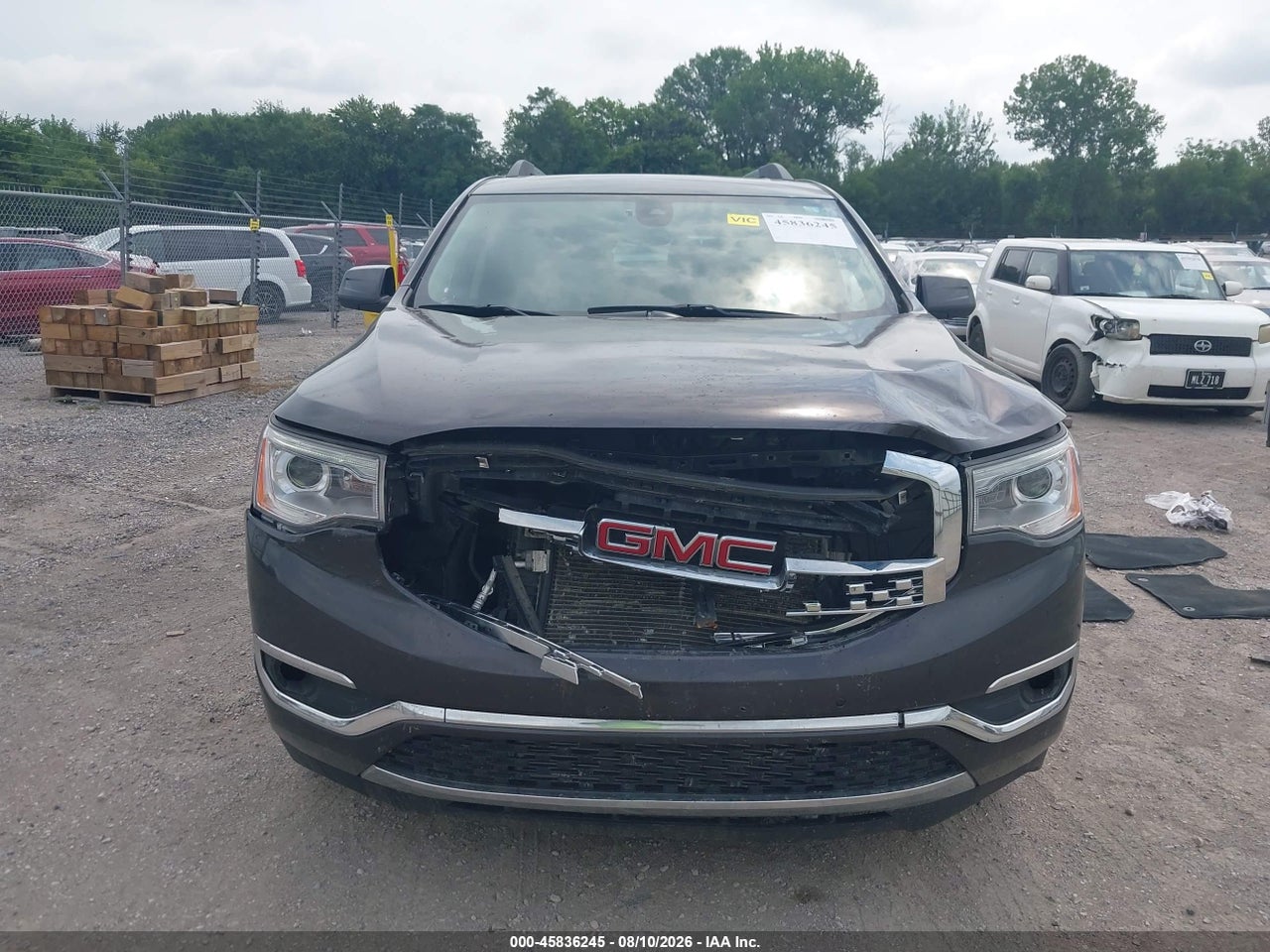 2018 GMC ACADIA DENALI · 6/11