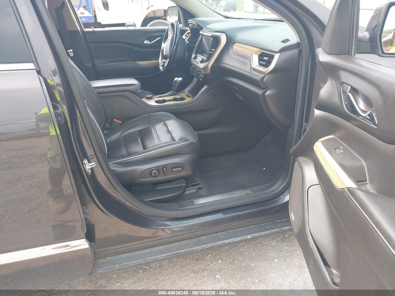 2018 GMC ACADIA DENALI · 5/11