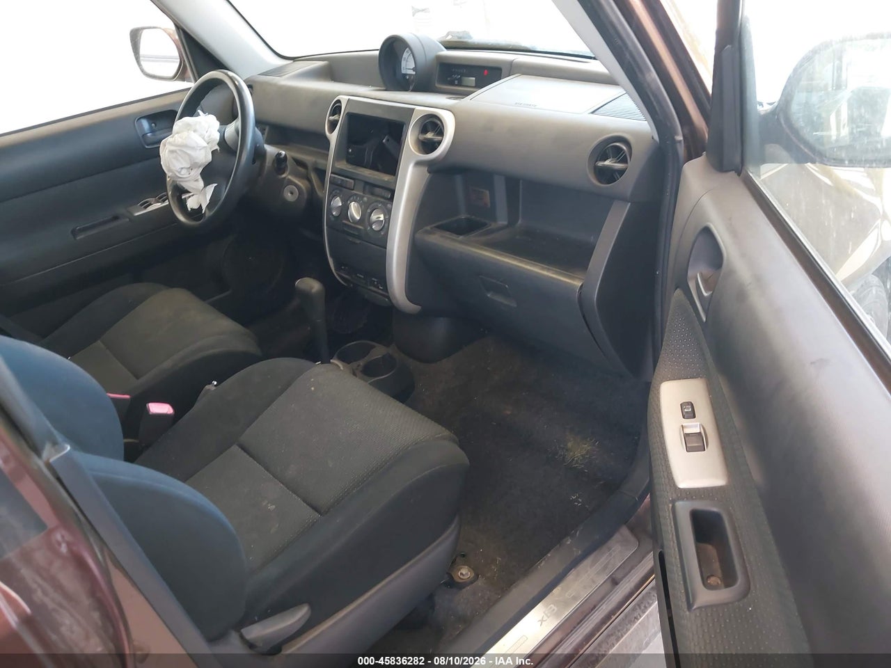 2006 SCION XB · 5/11