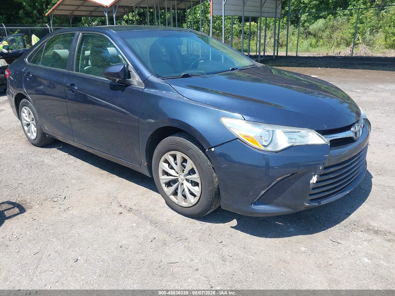 4T4BF1FK0FR****** · 2015 TOYOTA CAMRY LE