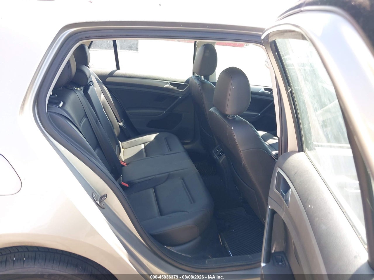 3VW217AU9HM****** · 2017 VOLKSWAGEN GOLF TSI S 4-DOOR/TSI SE 4-DOOR/TSI SEL 4-DOOR/TSI WOLFSBURG EDITION 4-DOOR · 8/11